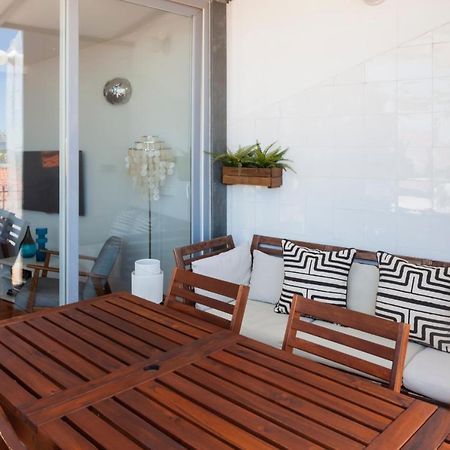 Chiado Rooftop Retreat: 19th Century Charm with River Views Lisbon Exterior photo